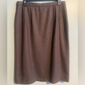 Vintage Pendleton 100% Virgin Wool Brown lined Skirt w/pockets size 12